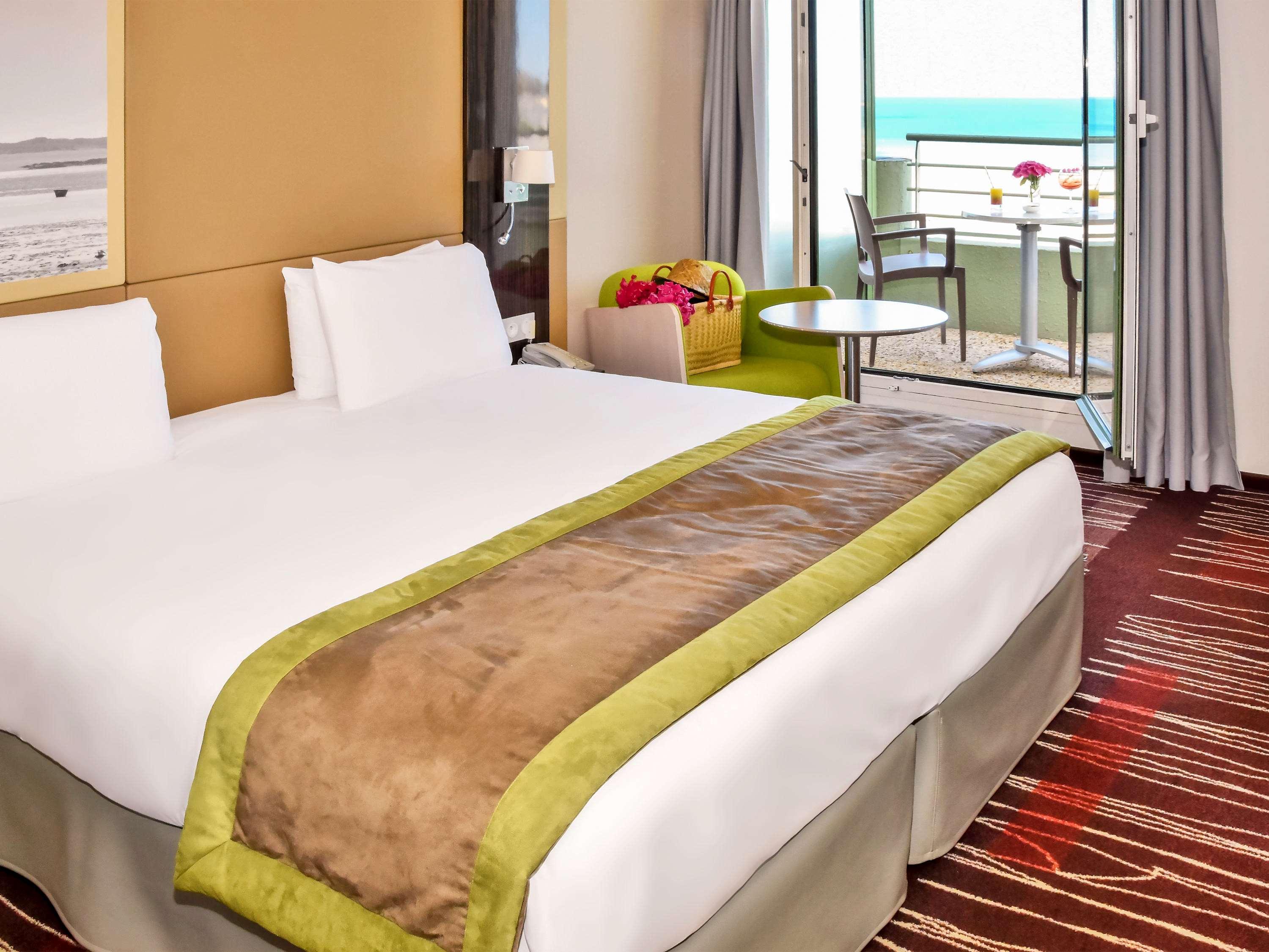 Mercure Granville Le Grand Large Exterior foto